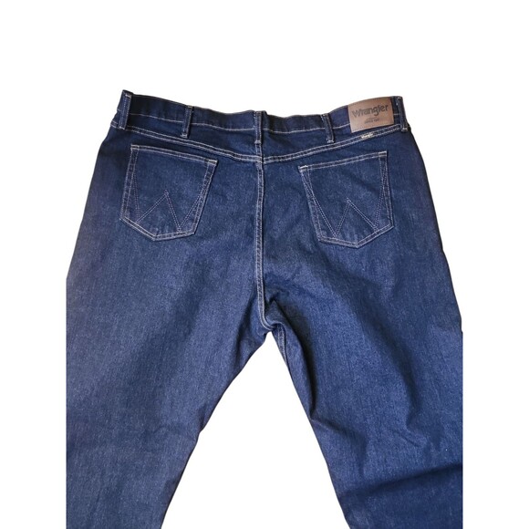 Wrangler Jeans Regular Fit Men's 42 X 32 Straight Leg Free To Stretch Dark Wash - Picture 5 of 11